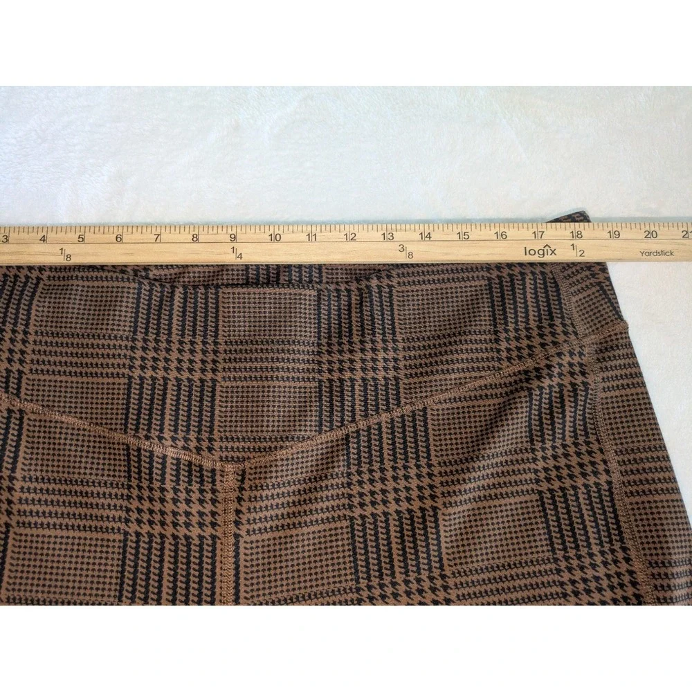 Brown Plaid Flared Leggings - Picture 4 of 7